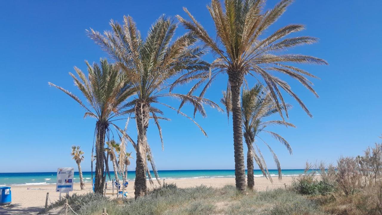 El Faro De Canet Canet d'En Berenguer Bagian luar foto